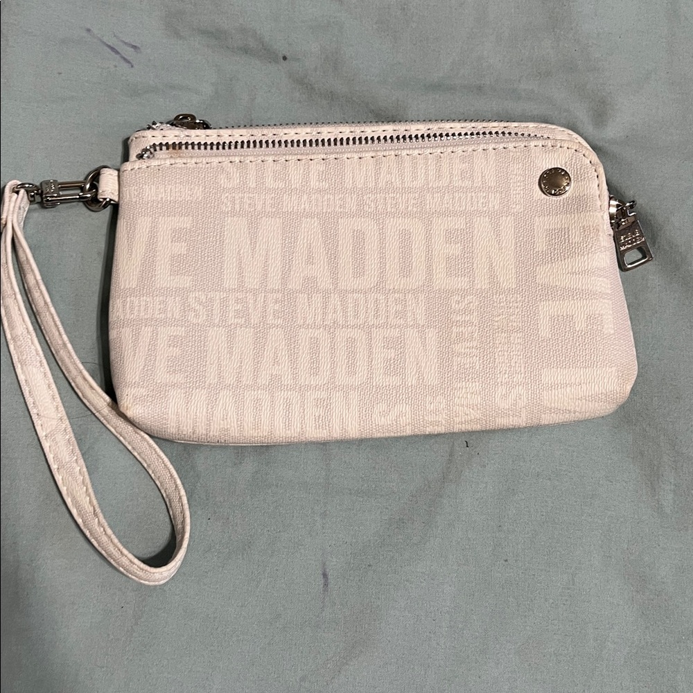 Steve Madden Cream Wristlet with Logo Design